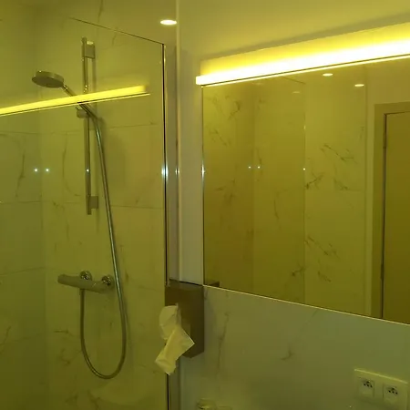 Karmel Hotel 4*