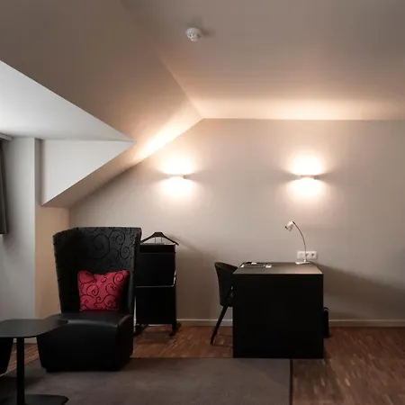 Karmel Hotel