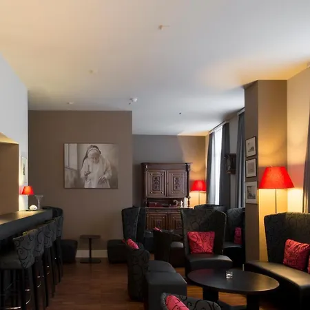 Karmel Hotel 4*